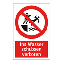 Ins Wasser schubsen verboten