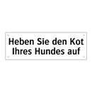 Heben Sie den Kot Ihres Hundes auf