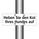 Heben Sie den Kot Ihres Hundes auf