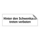 Hinter den Schwenkarm treten verboten