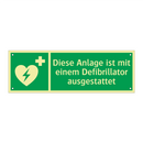Diese Anlage ist mit einem Defibrillator ausgestattet