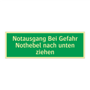 Notausgang Bei Gefahr Nothebel nach unten ziehen