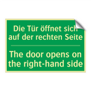 Die Tür öffnet sich auf der rechten /.../ - The door opens on the right-hand /.../