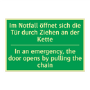 Im Notfall öffnet sich die Tür /.../ - In an emergency, the door opens /.../