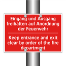 Eingang und Ausgang freihalten /.../ - Keep entrance and exit clear by /.../