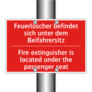 Feuerlöscher befindet sich unter /.../ - Fire extinguisher is located under /.../