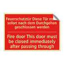 Feuerschutztür Diese Tür muss /.../ - Fire door This door must be closed /.../