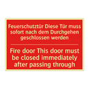 Feuerschutztür Diese Tür muss /.../ - Fire door This door must be closed /.../
