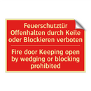 Feuerschutztür Offenhalten durch /.../ - Fire door Keeping open by wedging /.../