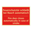Feuerschutztür schließt bei Rauch /.../ - Fire door closes automatically /.../
