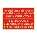 Feuerschutztür schließt im Brandfall /.../ - Fire door closes automatically /.../