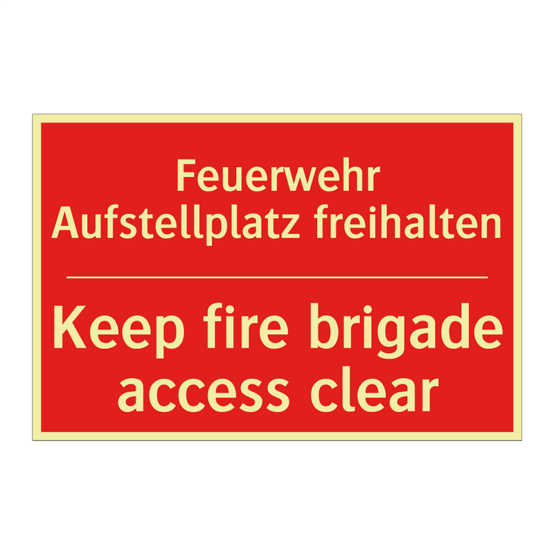 Feuerwehr Aufstellplatz freihalten/.../ - Keep fire brigade access clear