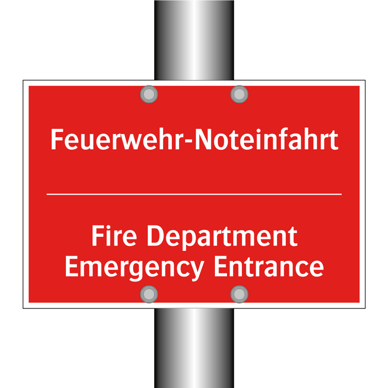 Feuerwehr-Noteinfahrt - Fire Department Emergency Entrance/.../