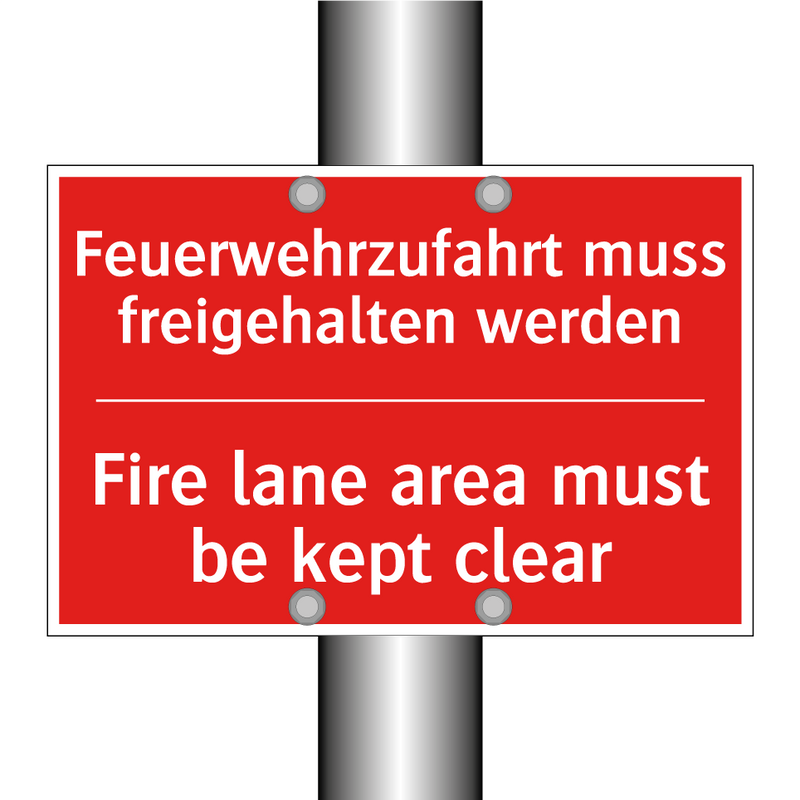 Feuerwehrzufahrt muss freigehalten /.../ - Fire lane area must be kept clear/.../