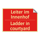 Leiter im Innenhof - Ladder in courtyard