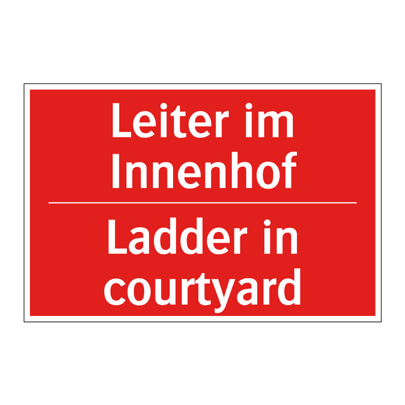 Leiter im Innenhof - Ladder in courtyard