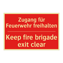 Zugang für Feuerwehr freihalten/.../ - Keep fire brigade exit clear