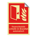 Feuerschutztür schließt im Brandfall automatisch