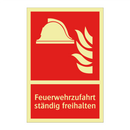 Feuerwehrzufahrt ständig freihalten