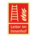 Leiter im Innenhof