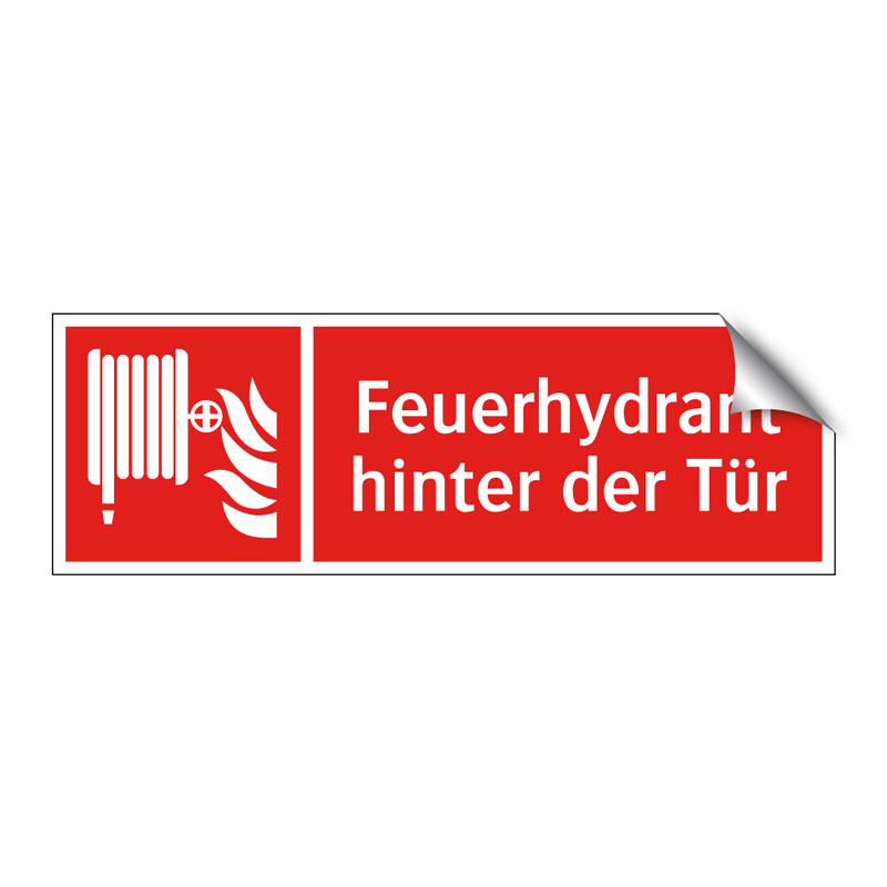 Feuerhydrant hinter der Tür