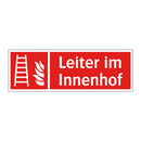Leiter im Innenhof