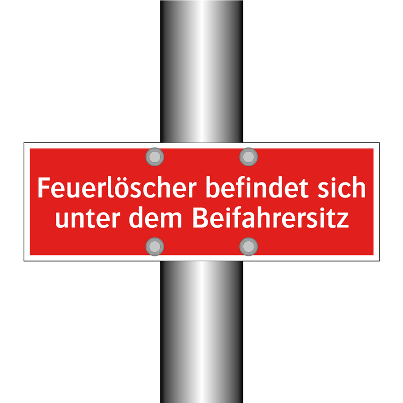 Feuerlöscher befindet sich unter dem Beifahrersitz