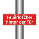 Feuerlöscher hinter der Tür