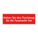 Halten Sie den Fluchtweg für die Feuerwehr frei