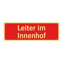 Leiter im Innenhof