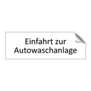 Einfahrt zur Autowaschanlage