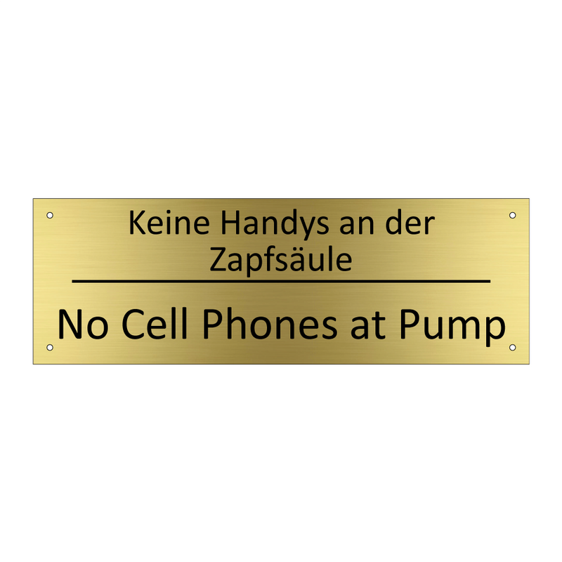 Keine Handys an der Zapfsäule - No Cell Phones at Pump