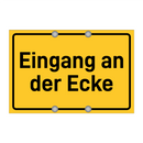 Eingang an der Ecke