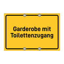 Garderobe mit Toilettenzugang