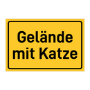 Gelände mit Katze