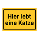 Hier lebt eine Katze