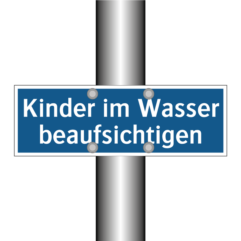 Kinder im Wasser beaufsichtigen