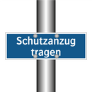 Schutzanzug tragen