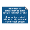 Das Öffnen des Schaltschrankes /.../ - Opening the control cabinet is /.../