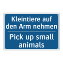 Kleintiere auf den Arm nehmen - Pick up small animals