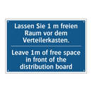 Lassen Sie 1 m freien Raum vor /.../ - Leave 1m of free space in front /.../