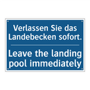 Verlassen Sie das Landebecken /.../ - Leave the landing pool immediately/.../