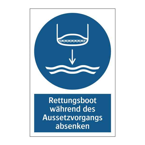 Rettungsboot während des Aussetzvorgangs absenken