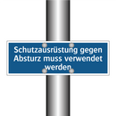 Schutzausrüstung gegen Absturz muss verwendet werden