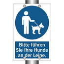 Bitte führen Sie Ihre Hunde an der Leine.
