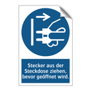 Stecker aus der Steckdose ziehen, bevor geöffnet wird.