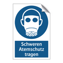 Schweren Atemschutz tragen