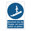 Benutzen Sie die Treppe, um nach unten zu gehen.