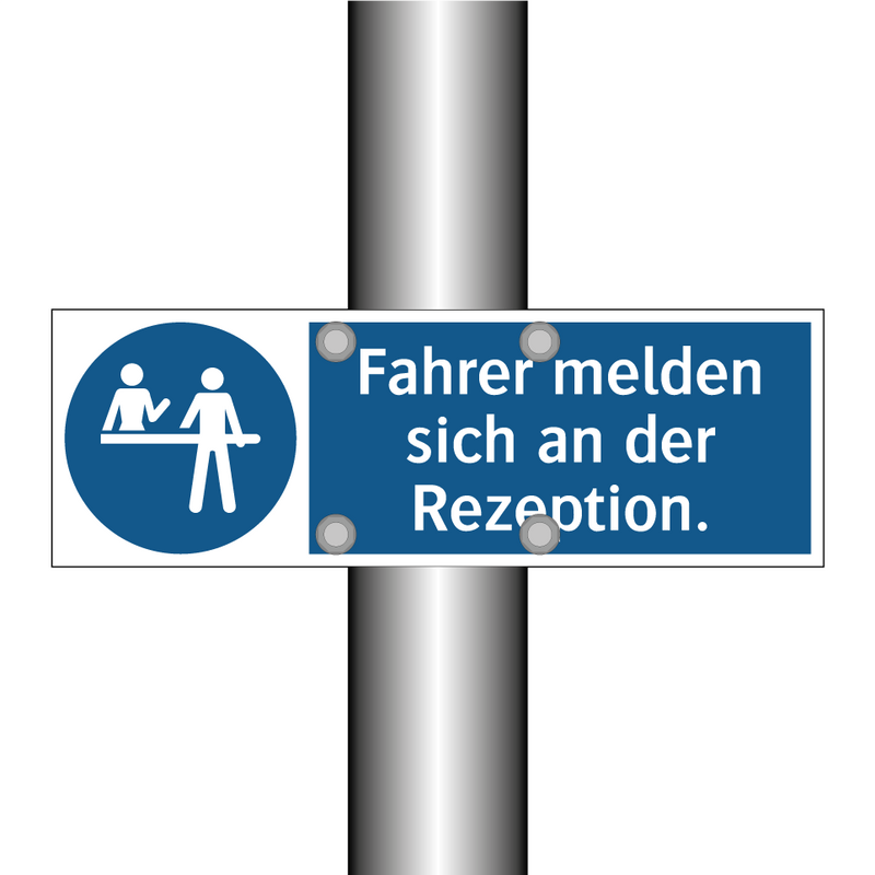 Fahrer melden sich an der Rezeption.