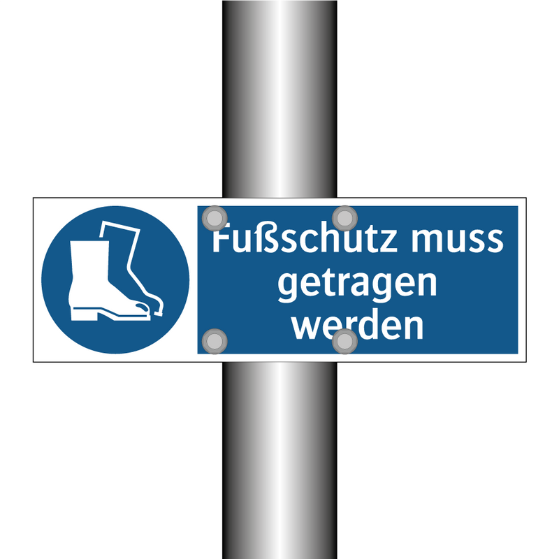 Fußschutz muss getragen werden